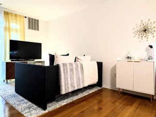 3031 Grand Avenue 218, Des Moines, IA 50312