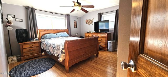 6128 Meadowvale Drive, Toledo, OH 43613