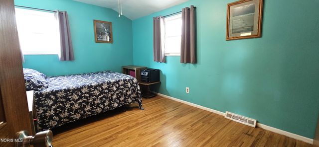 6128 Meadowvale Drive, Toledo, OH 43613
