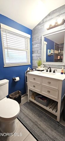 6128 Meadowvale Drive, Toledo, OH 43613