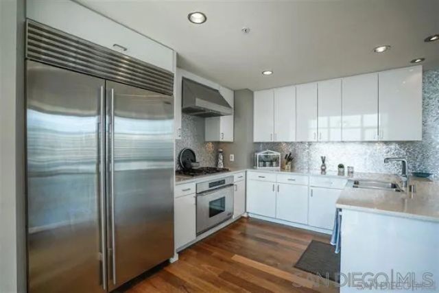 1262 Kettner 2204, San Diego, CA 92101