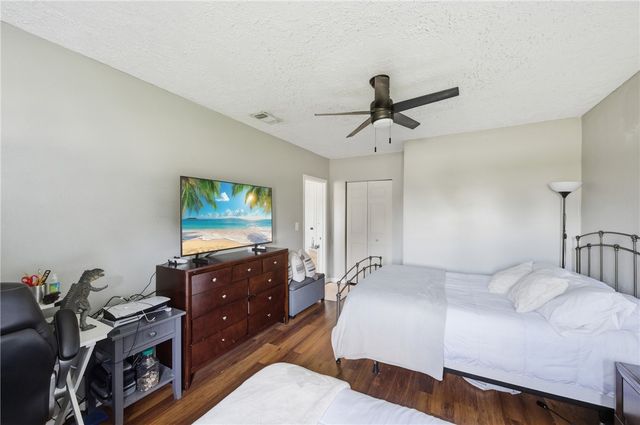 1932 SE Fallon Drive, Port St Lucie, FL 34983