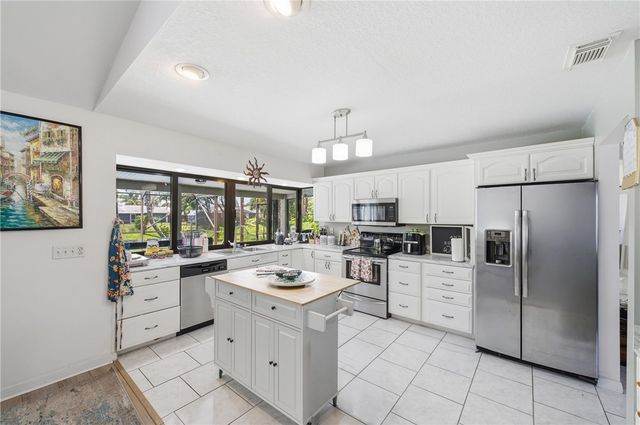 1932 SE Fallon Drive, Port St Lucie, FL 34983
