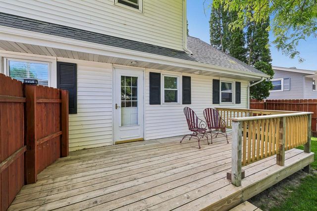 1415 Church Street, Janesville, WI 53548
