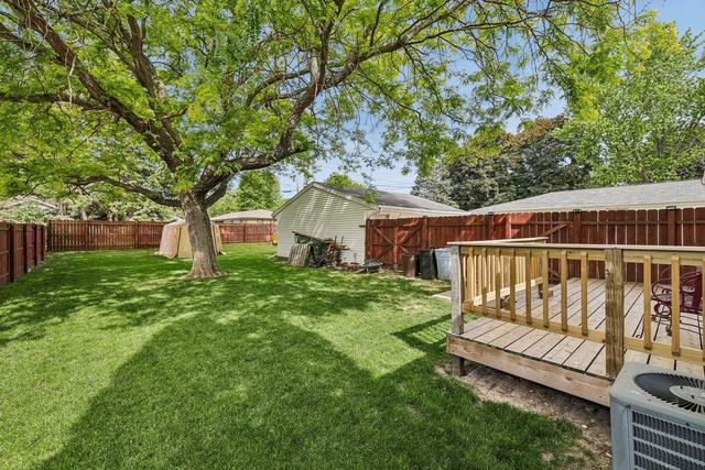 1415 Church Street, Janesville, WI 53548