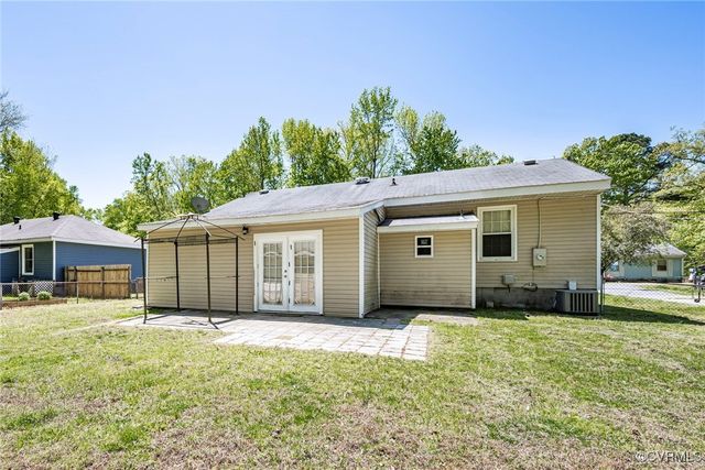 21141 Warren Ave, Petersburg, VA 23803