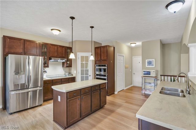 12218 Prospect Road, Strongsville, OH 44149