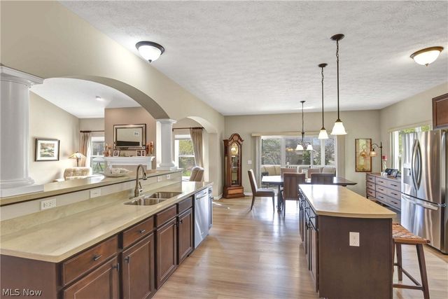 12218 Prospect Road, Strongsville, OH 44149