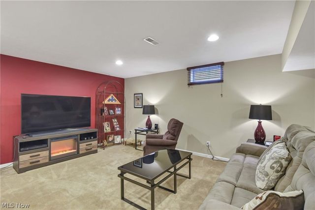 12218 Prospect Road, Strongsville, OH 44149