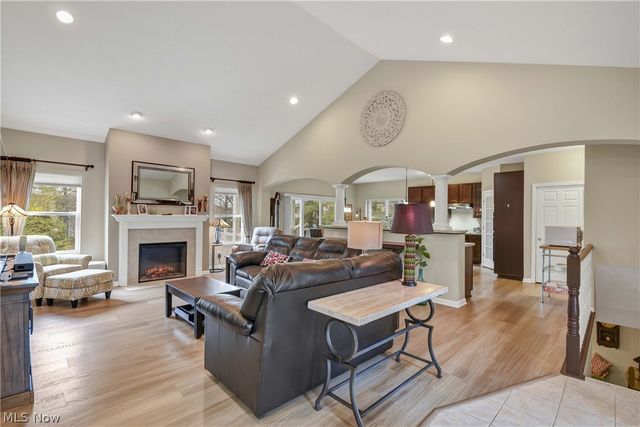 12218 Prospect Road, Strongsville, OH 44149