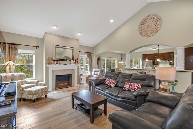 12218 Prospect Road, Strongsville, OH 44149