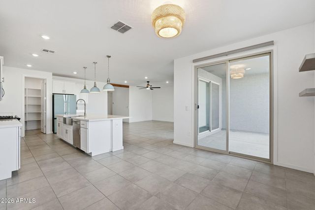 4972 W KARL Street, San Tan Valley, AZ 85144