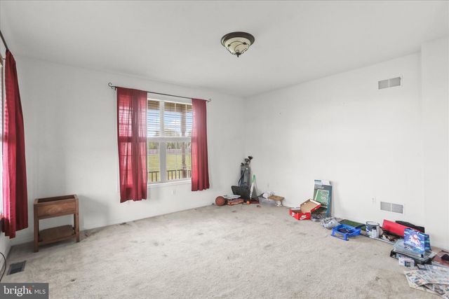 51 STONYBROOK LN, New Oxford, PA 17350