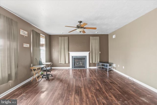 51 STONYBROOK LN, New Oxford, PA 17350