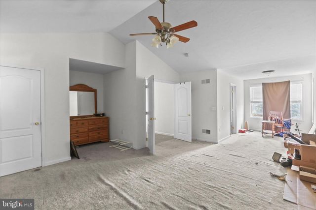 51 STONYBROOK LN, New Oxford, PA 17350