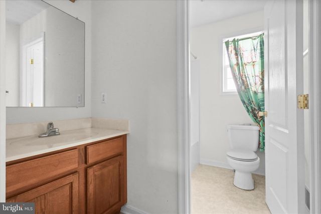 51 STONYBROOK LN, New Oxford, PA 17350