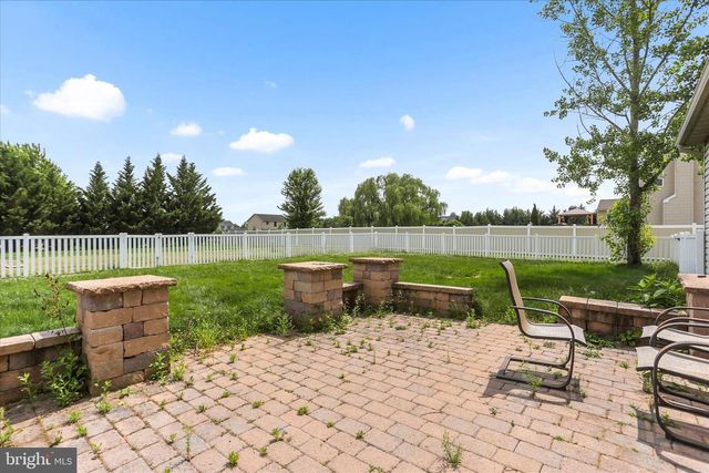 51 STONYBROOK LN, New Oxford, PA 17350