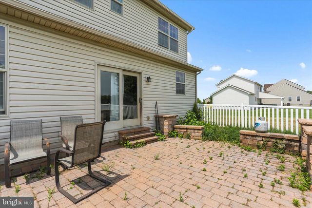 51 STONYBROOK LN, New Oxford, PA 17350