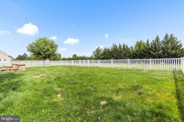 51 STONYBROOK LN, New Oxford, PA 17350