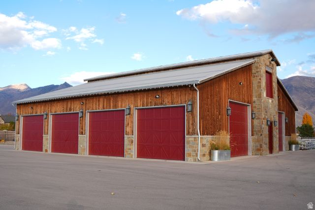 9796 N 5800 W, Highland, UT 84003