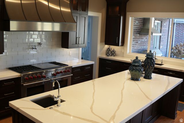 9796 N 5800 W, Highland, UT 84003