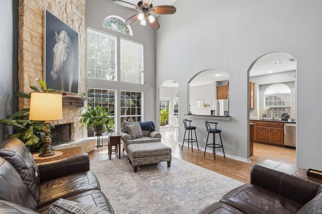 9117 Silsby Drive, Fort Worth, TX 76244
