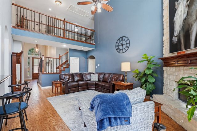 9117 Silsby Drive, Fort Worth, TX 76244