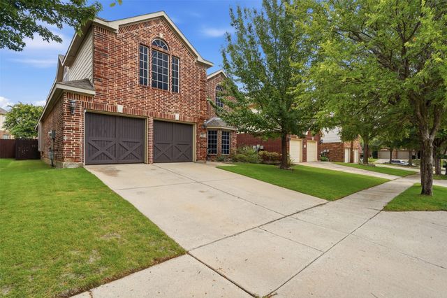 9117 Silsby Drive, Fort Worth, TX 76244