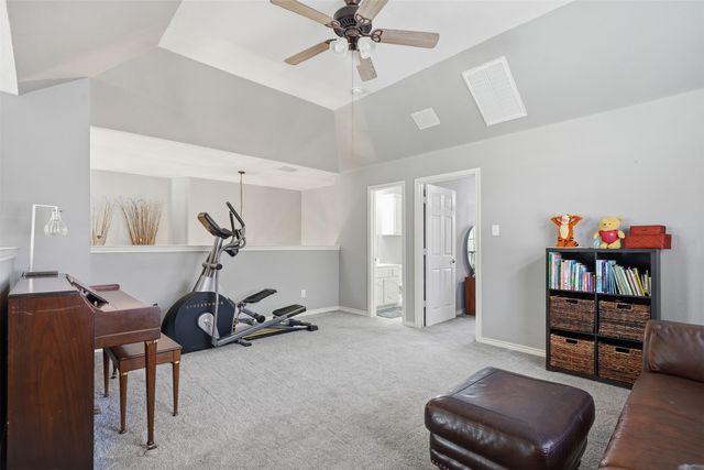 9117 Silsby Drive, Fort Worth, TX 76244