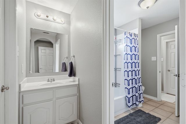 9117 Silsby Drive, Fort Worth, TX 76244