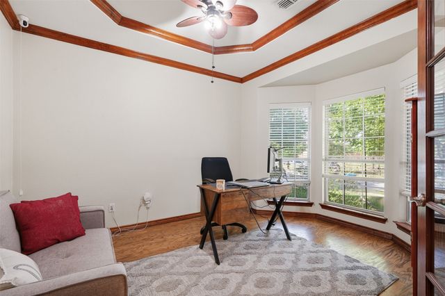 9117 Silsby Drive, Fort Worth, TX 76244