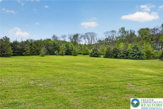 544 Bauer Road, Moore Twp, PA 18014