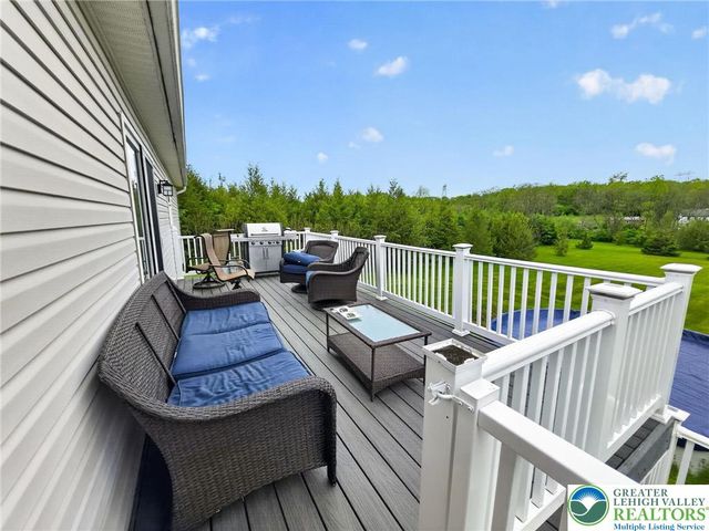 544 Bauer Road, Moore Twp, PA 18014