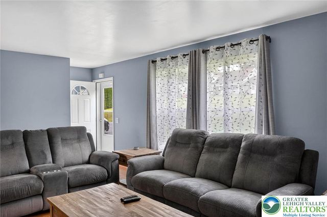 544 Bauer Road, Moore Twp, PA 18014