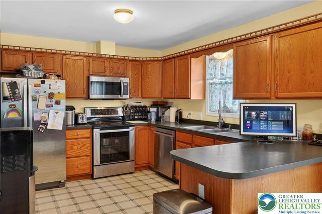 544 Bauer Road, Moore Twp, PA 18014