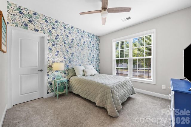 404 Trillium Way, Belmont, NC 28012