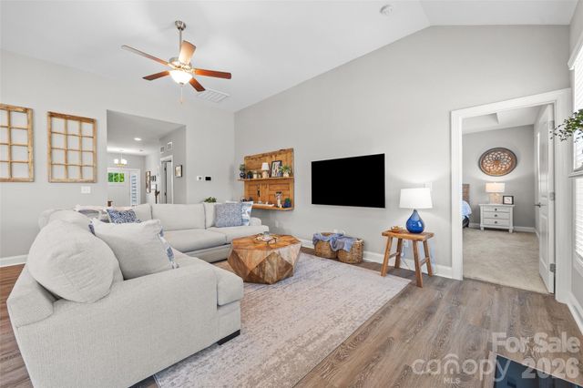 404 Trillium Way, Belmont, NC 28012