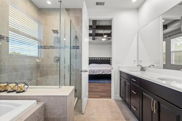 9434 LAUNCH POINT ROAD, Orlando, FL 32832
