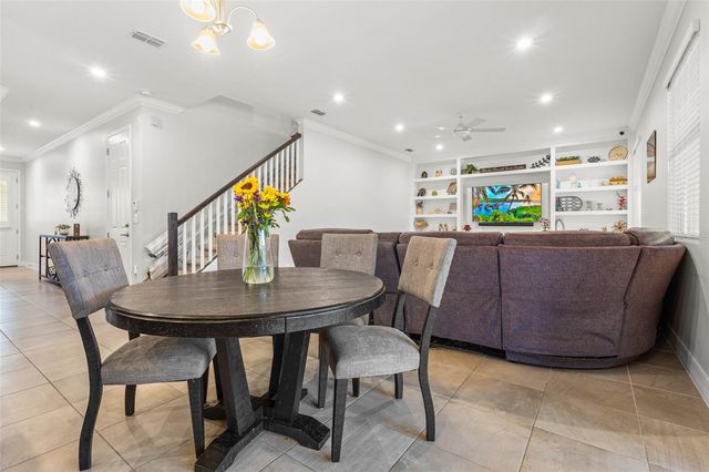 9434 LAUNCH POINT ROAD, Orlando, FL 32832