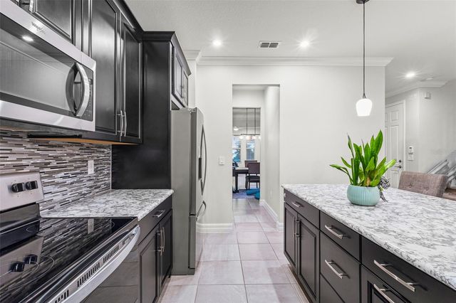 9434 LAUNCH POINT ROAD, Orlando, FL 32832