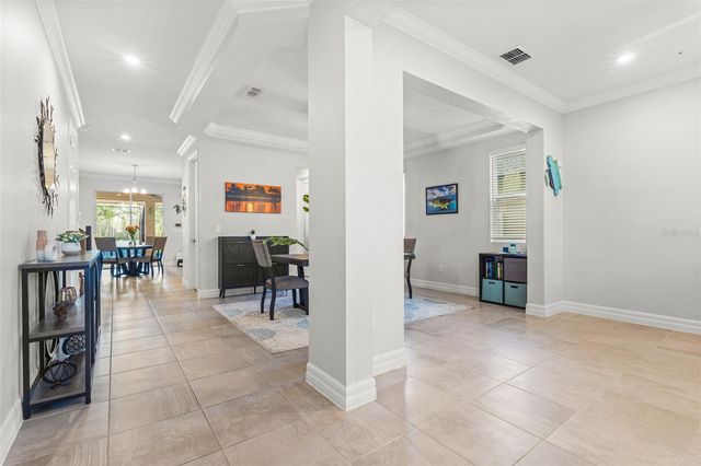 9434 LAUNCH POINT ROAD, Orlando, FL 32832