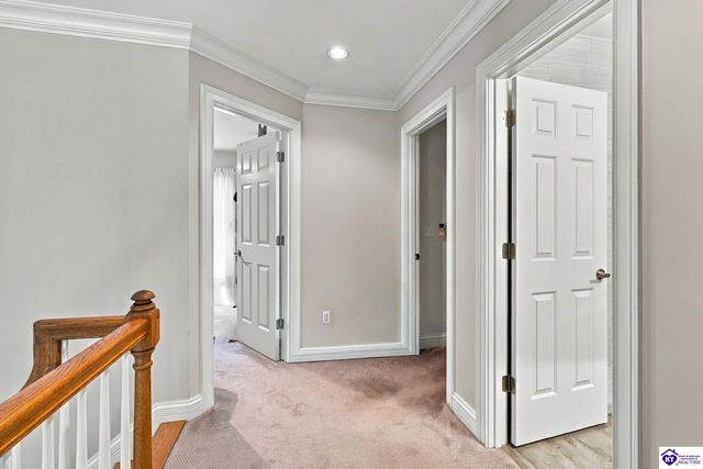 4215 Woodmont Park Lane, Louisville, KY 40245