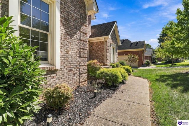 4215 Woodmont Park Lane, Louisville, KY 40245