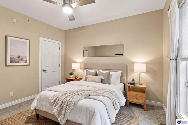 4215 Woodmont Park Lane, Louisville, KY 40245