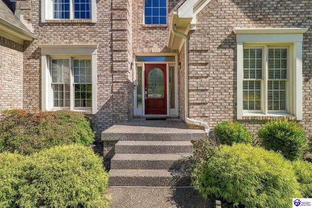4215 Woodmont Park Lane, Louisville, KY 40245