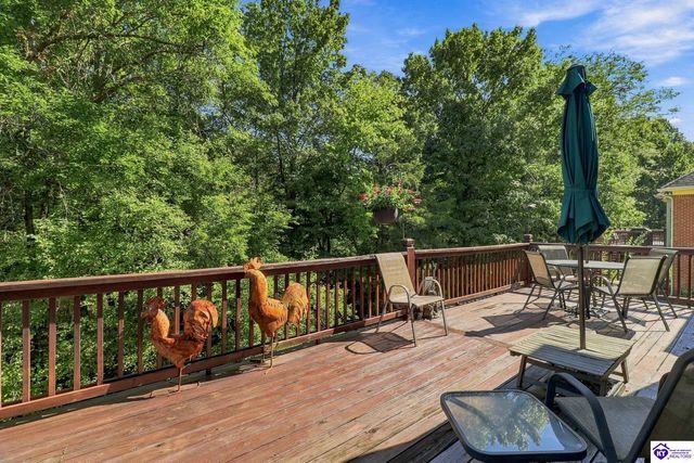 4215 Woodmont Park Lane, Louisville, KY 40245