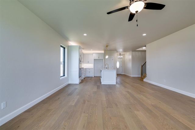 19409 S Country Drive, Edmond, OK 73012