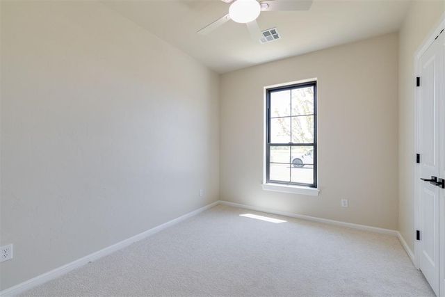19409 S Country Drive, Edmond, OK 73012