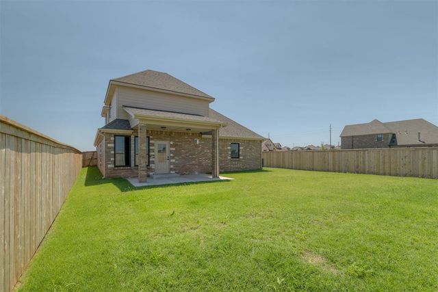 19409 S Country Drive, Edmond, OK 73012