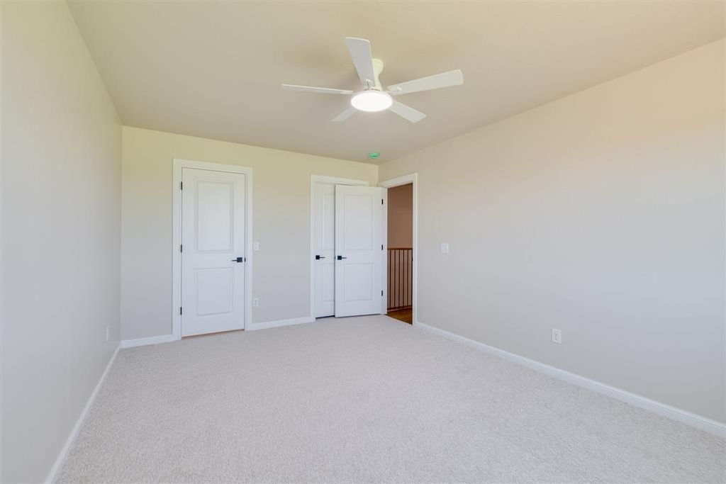 Image 47 of property listing at 19409 S Country Drive, Edmond, OK 73012